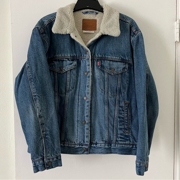 Levi’s Sherpa/Jean Trucker Jacket - Picture 3 of 13